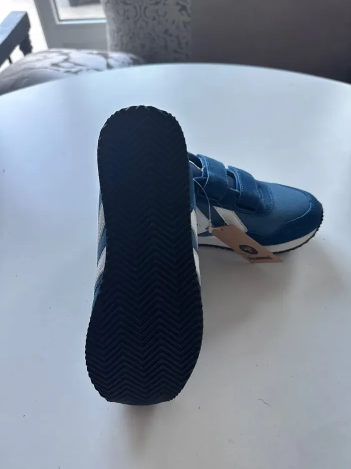 Baskets Hummel bleues et blanches – Taille 33 – Neuves étiquette - photo numéro 6