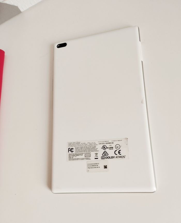 Tablette Lenovo Tab 4 8 16 Go + Housse - photo numéro 6