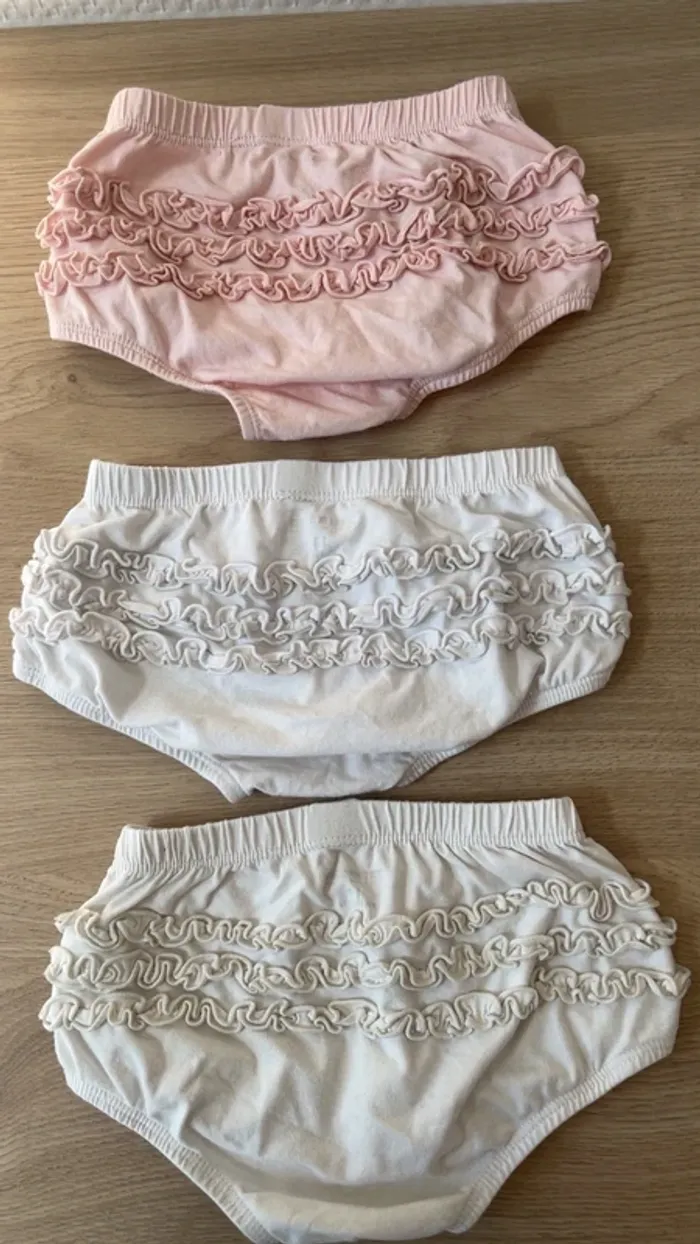 Lot de 3 bloomers 18 mois - photo numéro 2