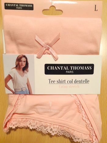 T-shirt rose avec col en dentelle taille M/L