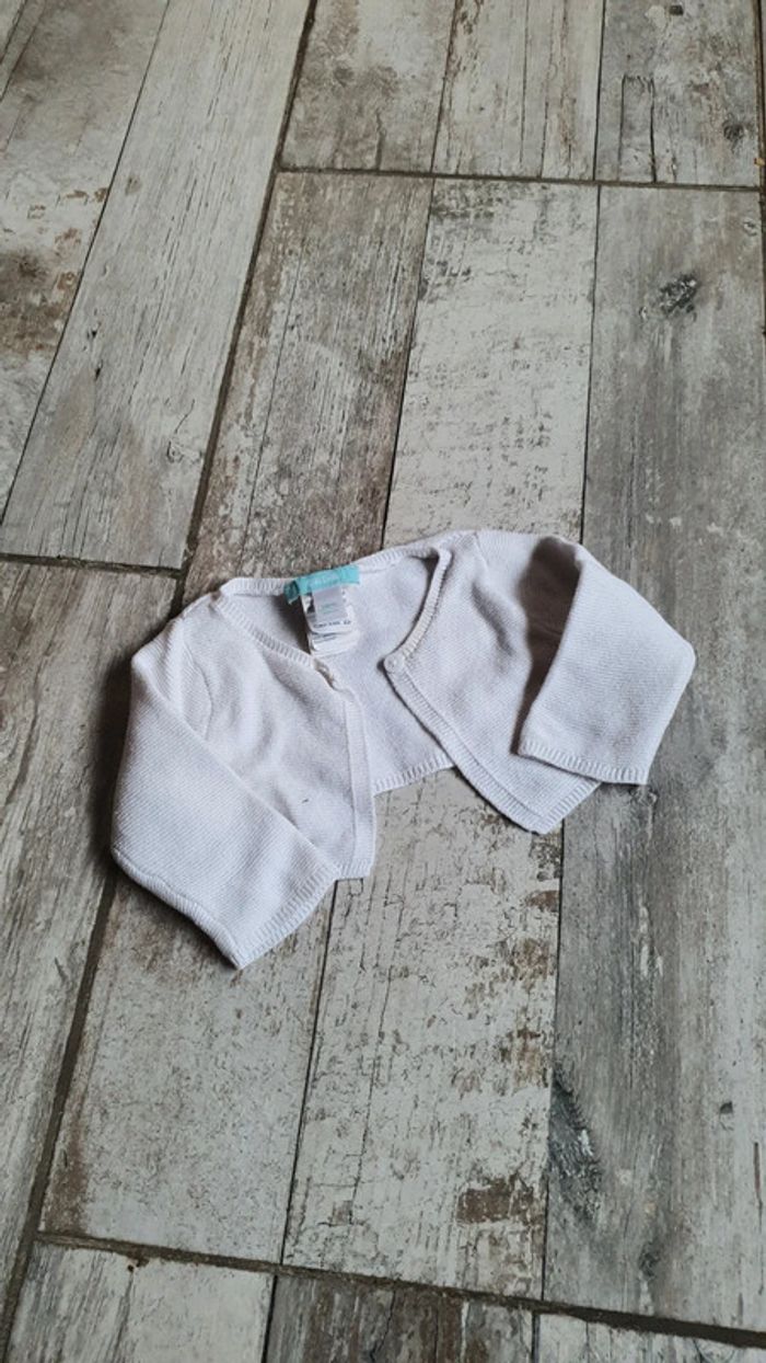 Gilet  Obaïbi 3 mois 62 cm en très bon état 👌