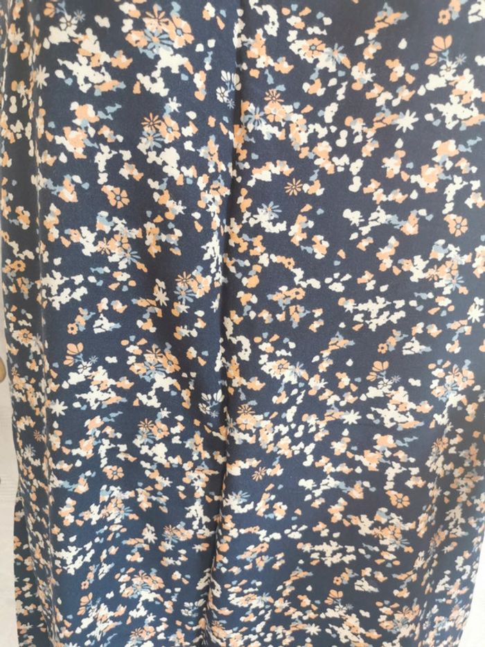 🌺Robe bleu marine imprimée. Taille 40. NAFNAF - photo numéro 2