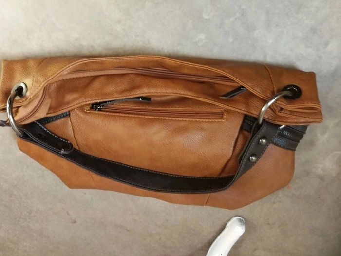 Sac à main épaule Bever's couleur camel, bonne capacité de rangement - photo numéro 5