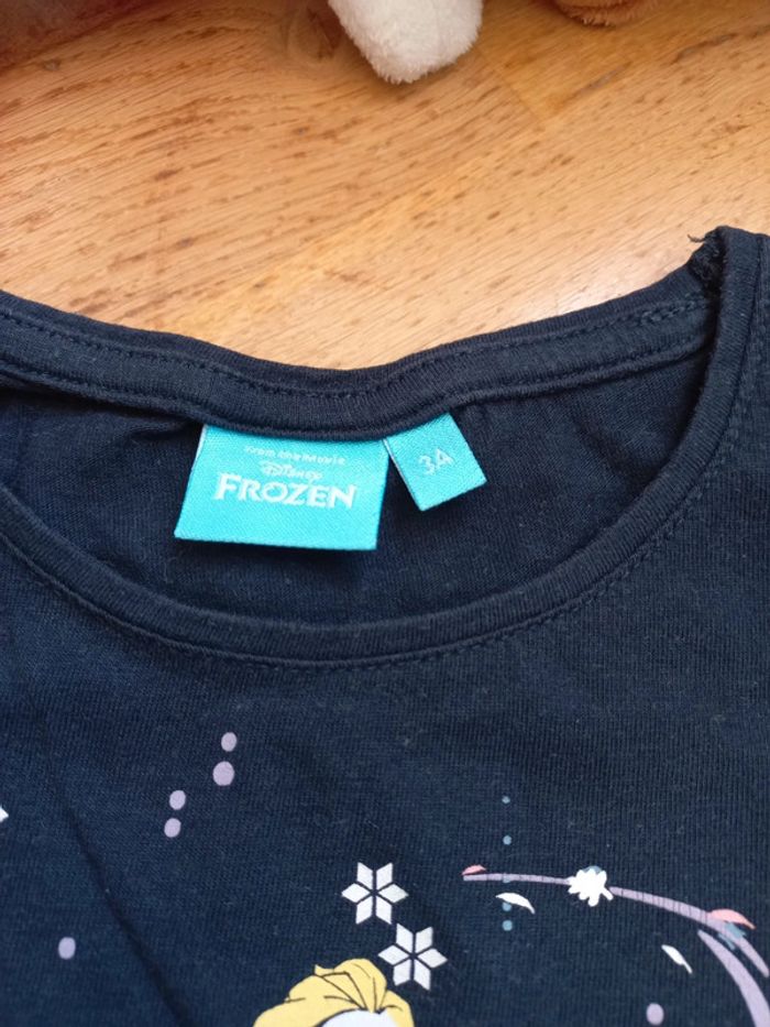 Tee-shirt Reine des Neiges - photo numéro 2