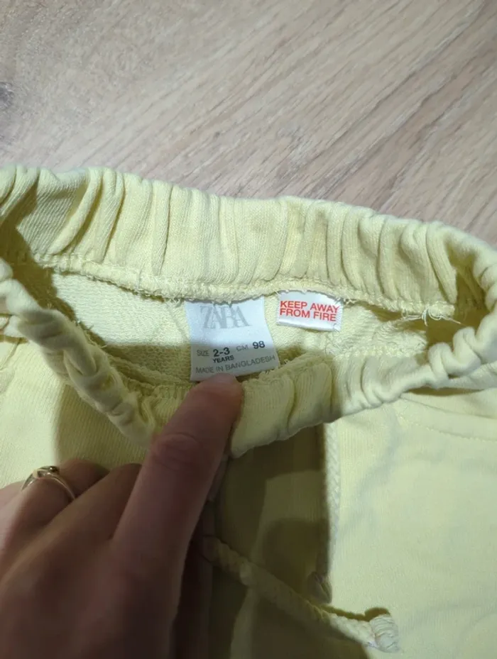 Short jaune Zara - photo numéro 2