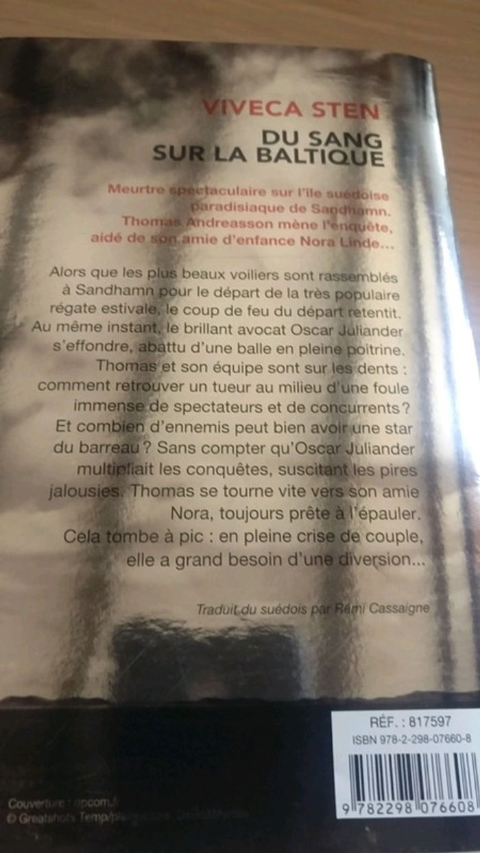 Du sang sur la Baltique de Viveca Sten - photo numéro 2