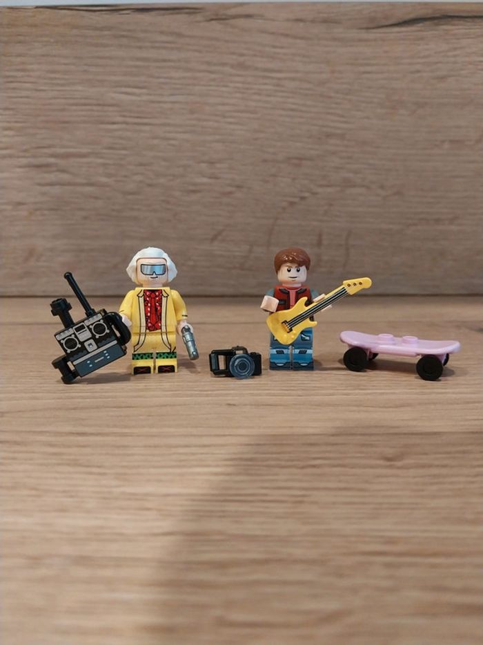 Figurines type lego Marty et Doc Retour vers le Futur