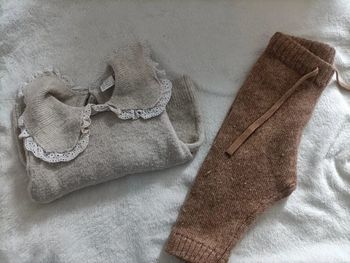 Pull en laine et pantalon