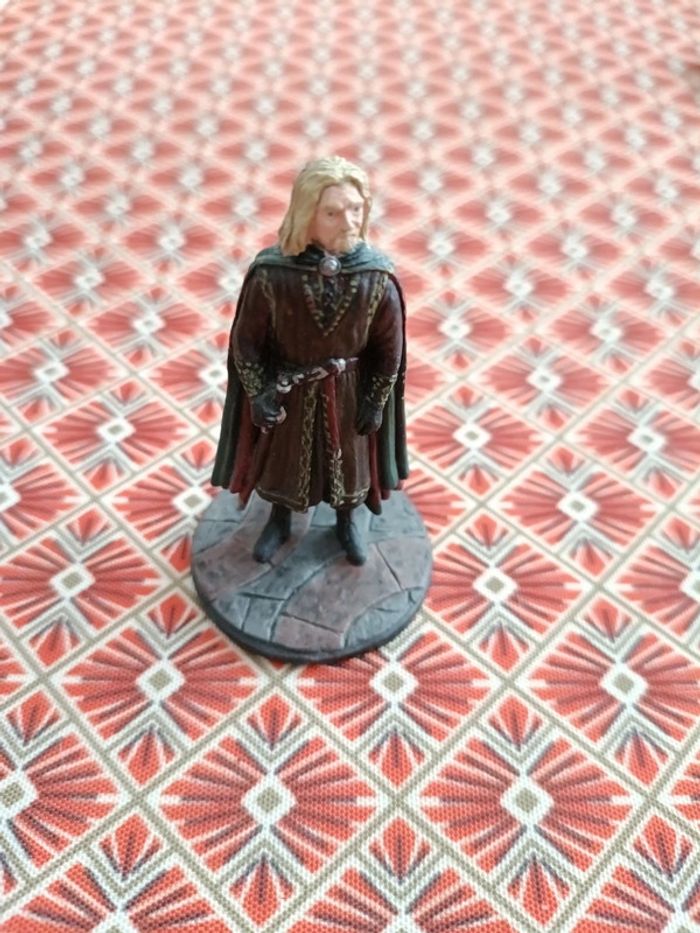Figurine de Theoden