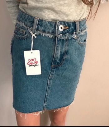 Jupe en jean neuve taille 30 Jennyfer