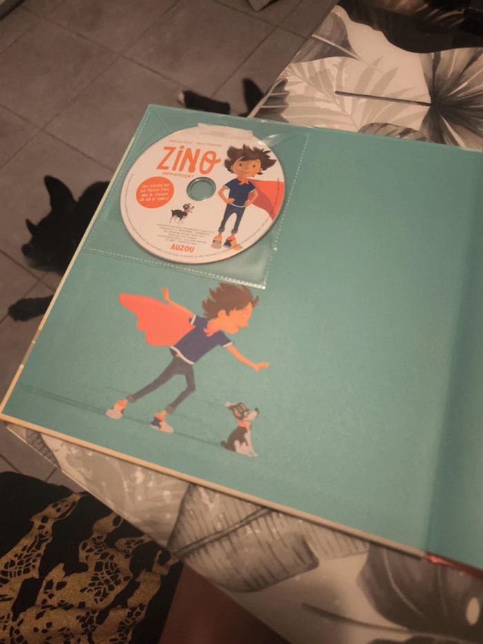Album avec CD Zino déménage - photo numéro 2