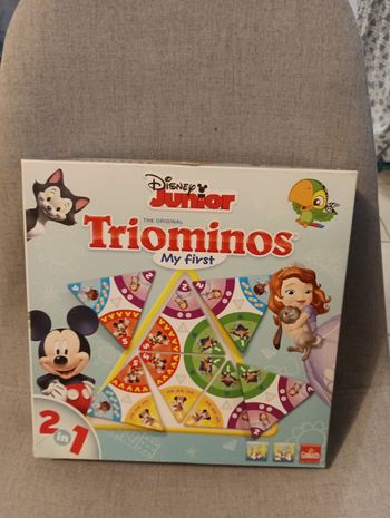 Jeu de société triominos Disney junior