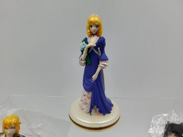 2 Figures The Rose of Versailles - 20th Century Cartoonist Collection World of Ikeda Riyoko - photo numéro 2