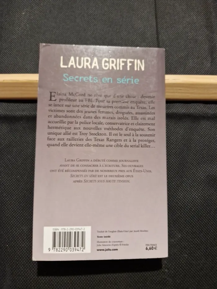 Secrets en série - Laura Griffin - photo numéro 5