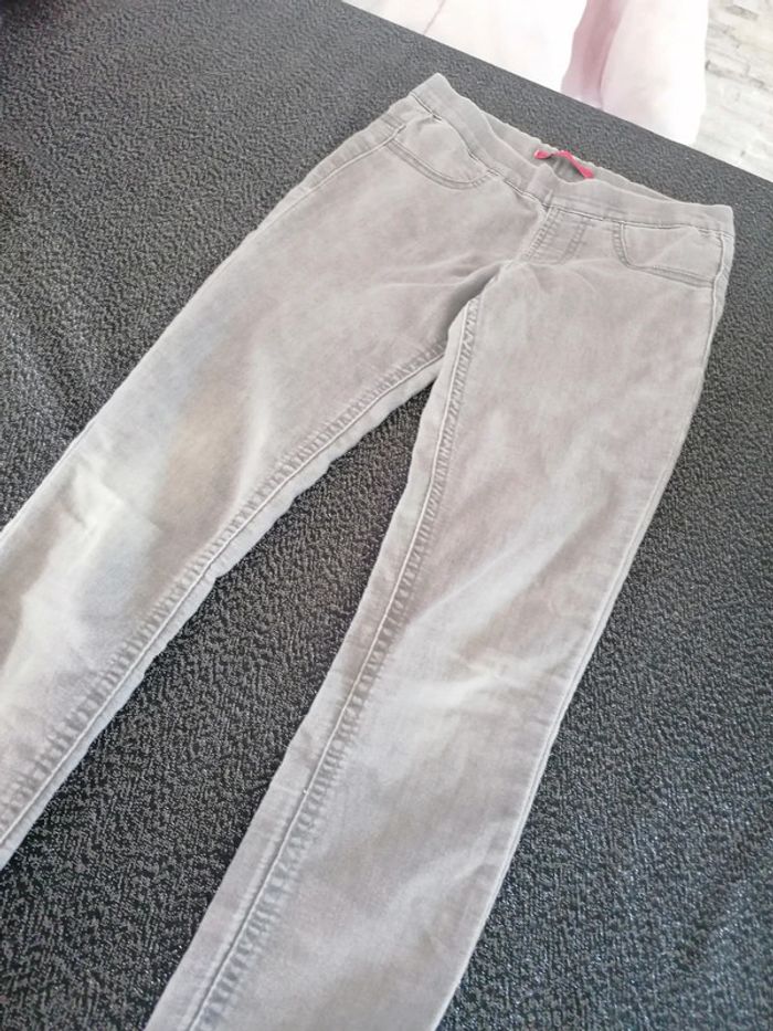 Pantalon /treeggins taille 10ans #10ans_krocaro