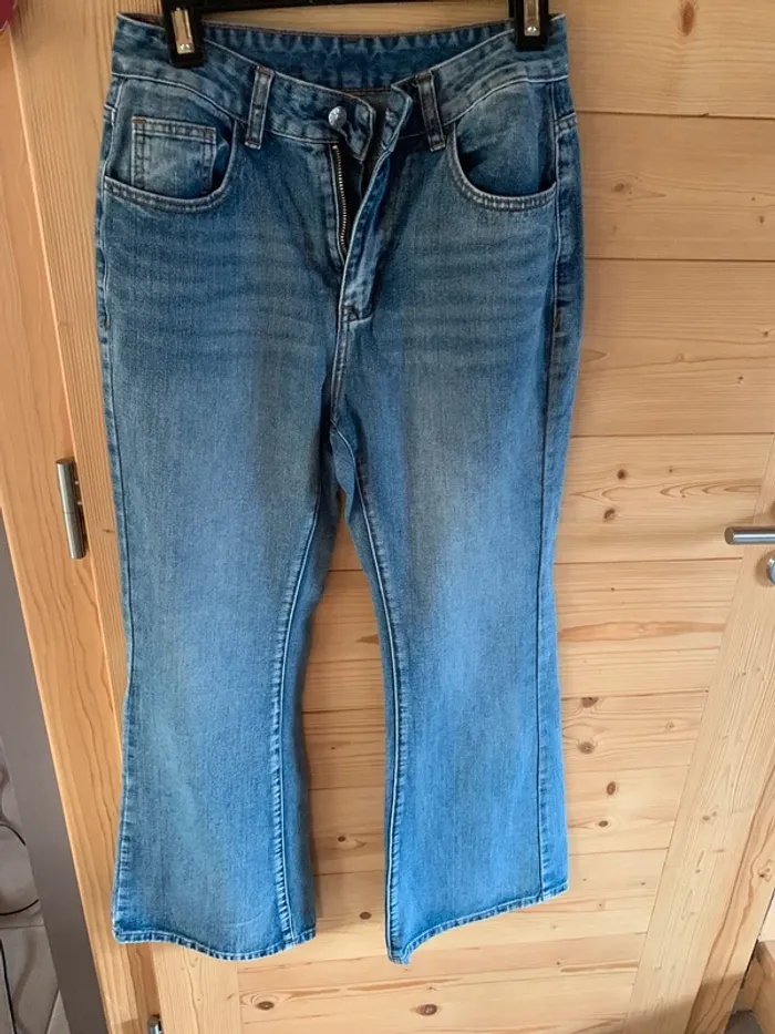 Jeans bas large - photo numéro 2