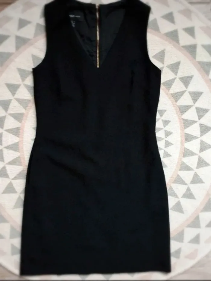 Robe noire chasuble zippée Mango - XS - Excellent état - photo numéro 5