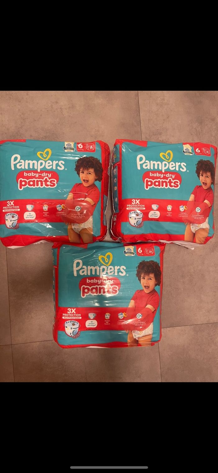 93 couches Pampers baby dry pants 6