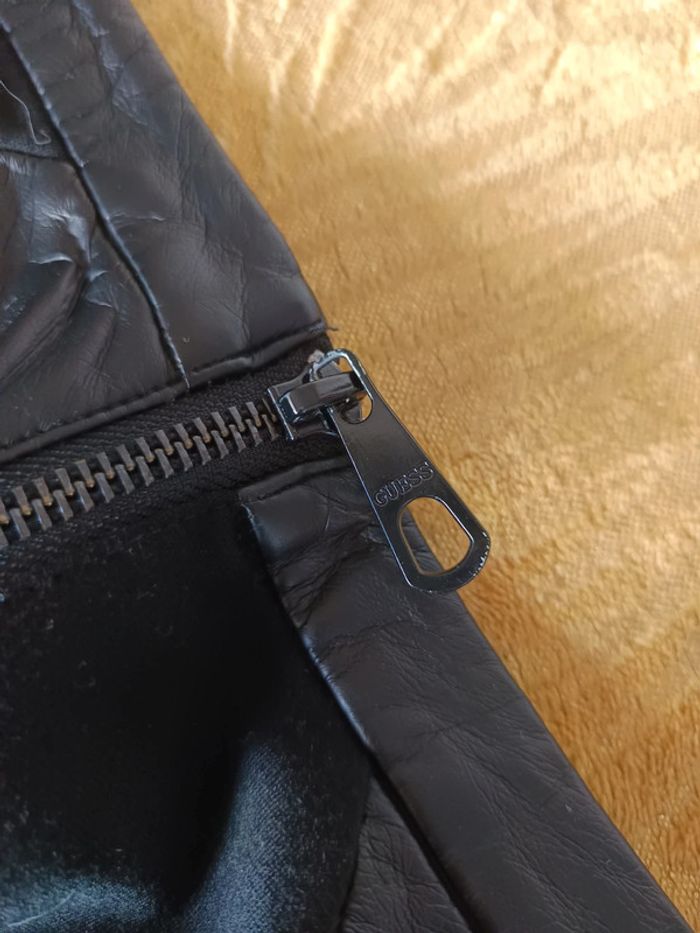 Pantalon simili Guess - photo numéro 7