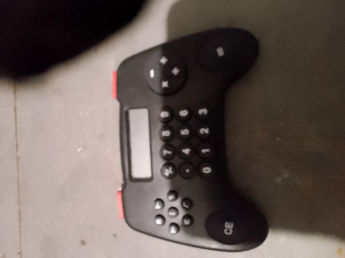 Calculatrice manette console
