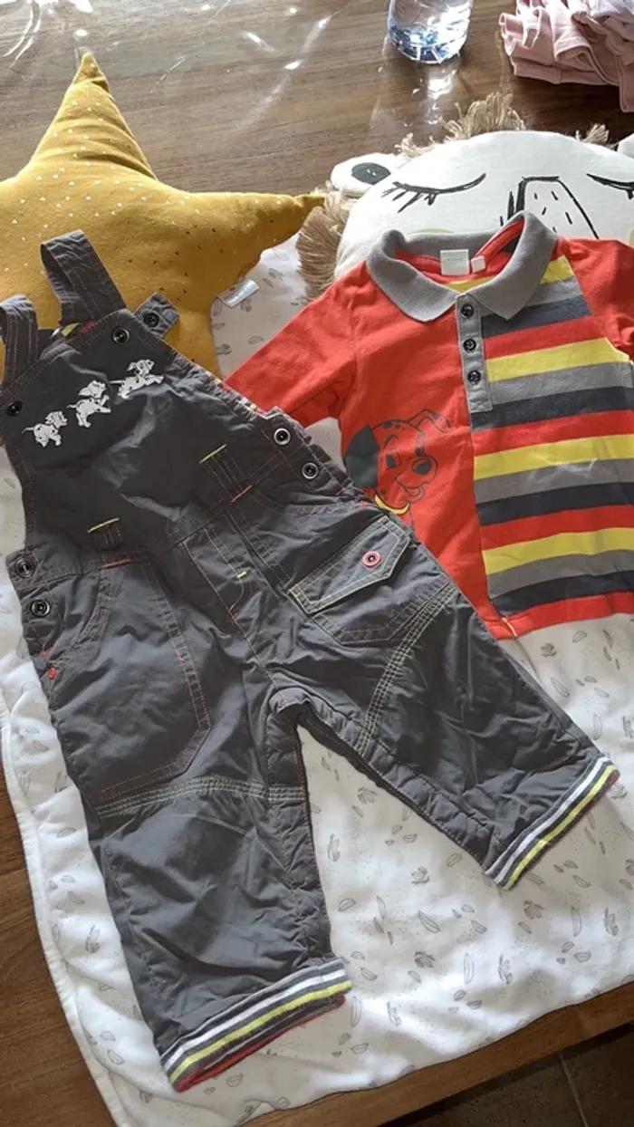 Ensemble Disney salopette/ polo 9 mois