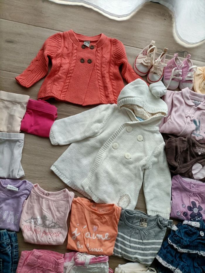 Lot vêtements bébé fille 6 mois - photo numéro 2