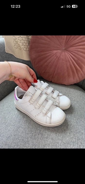 Baskets Stan Smith taille 33