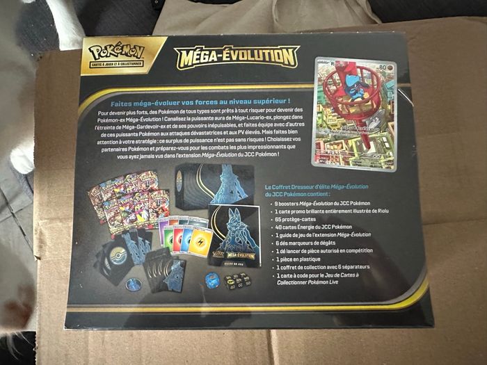 ETB Lucario ME1 - photo numéro 2