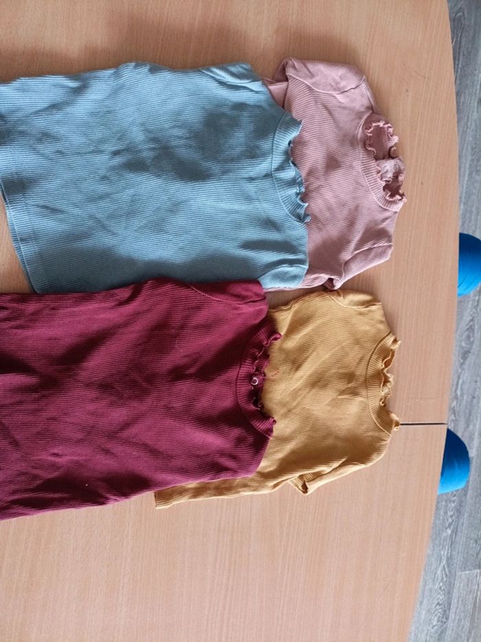 6M Lot 4 hauts longues manches haut col