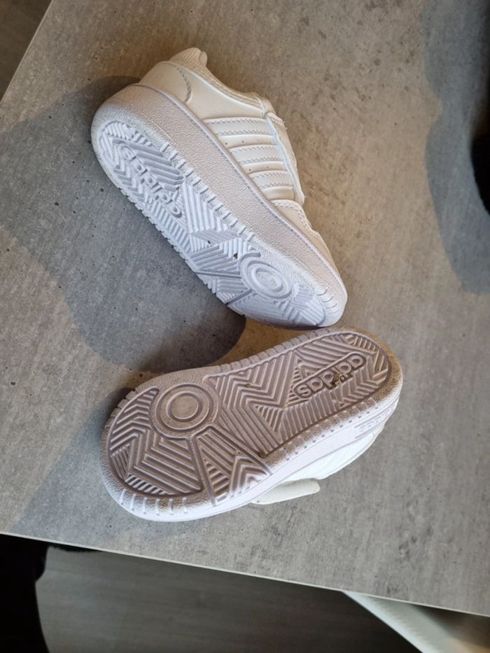 Baskets adidas enfant - photo numéro 4