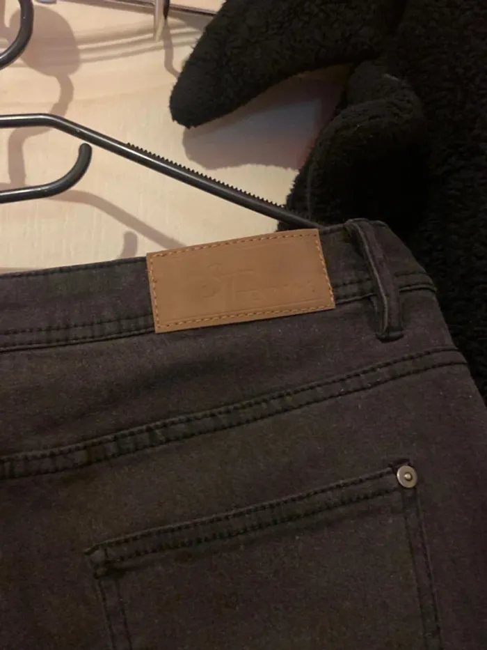 Jeans slim avec bande sur le cotes - photo numéro 6