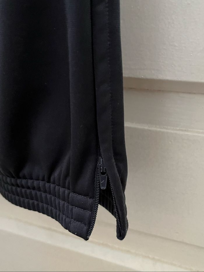 Pantalon jogging Adidas 12 ans - photo numéro 4