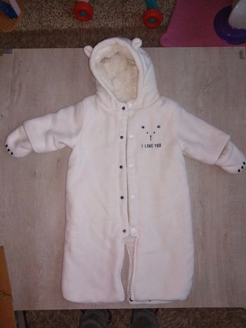 Combinaison kiabi, taille 6 mois