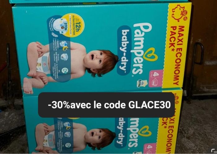 Deux carton de couches Pampers 4 normal