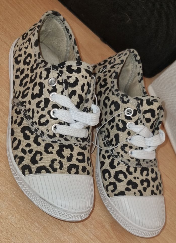 Chaussure à lacets - photo numéro 2