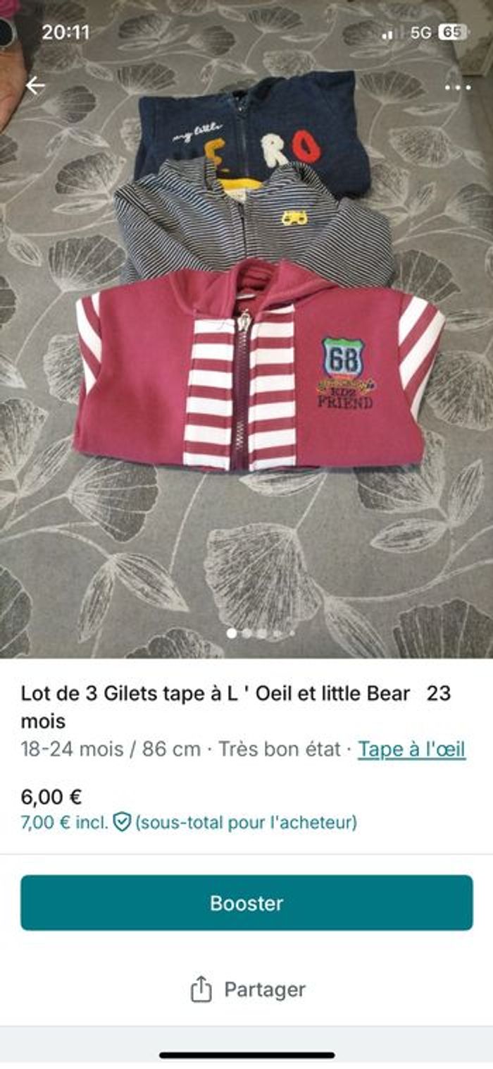 Lot de trois gilets 24 mois