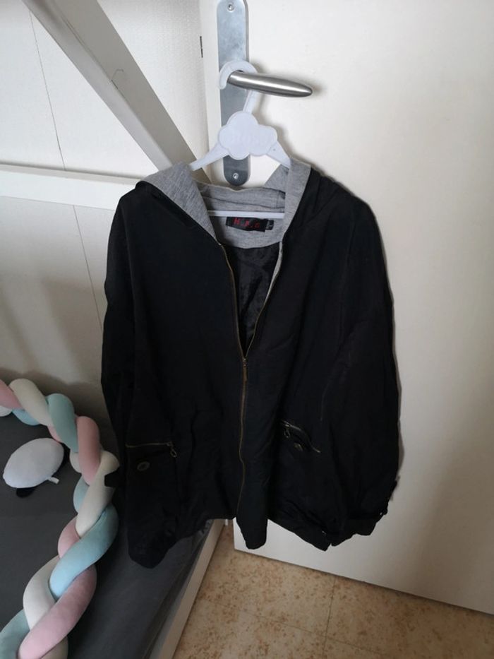 Veste à capuche