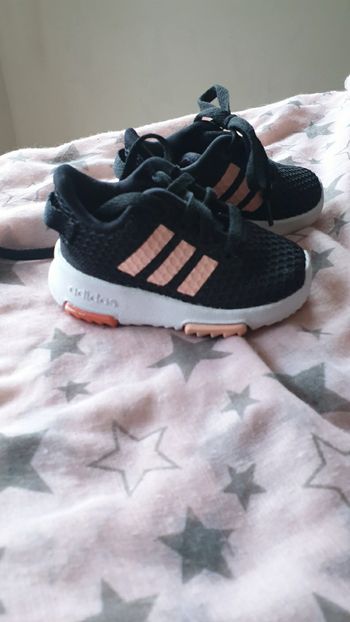 Baskets fille Adidas 19