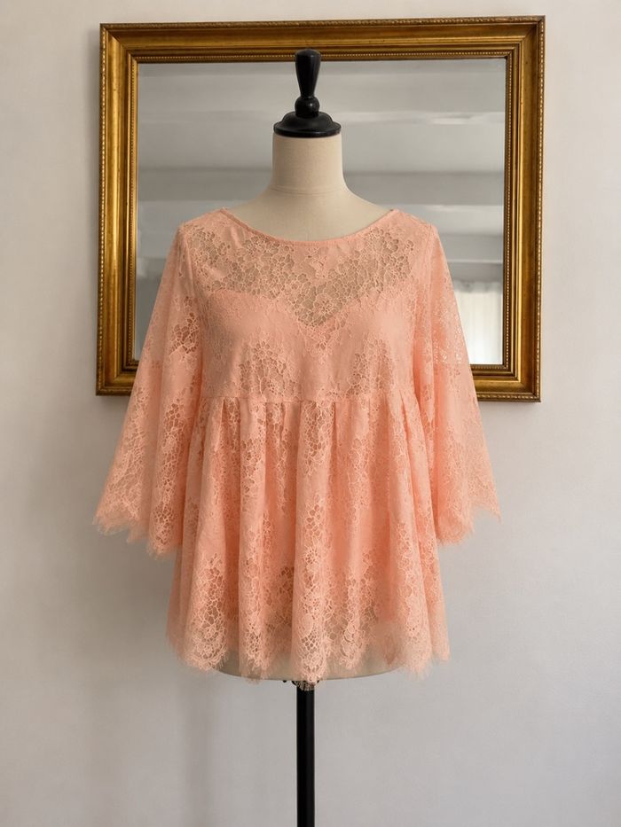 Blouse en dentelle