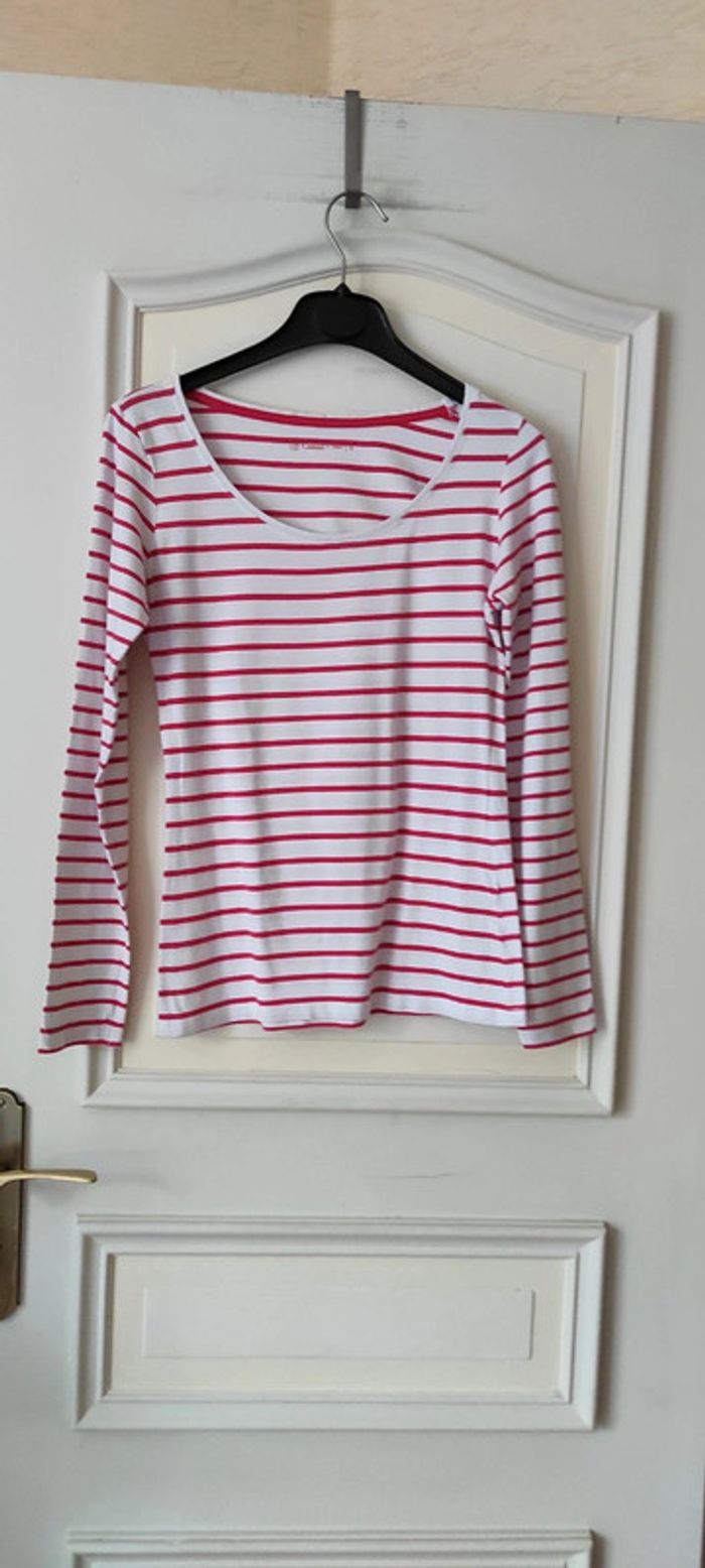 💐T-shirt manche longue - Gémo - taille S - Très bon état💐
