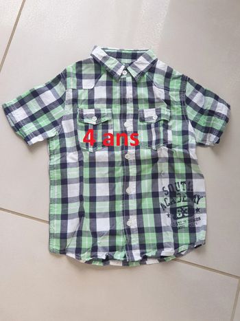 1 chemise manche courte vert 4 ans