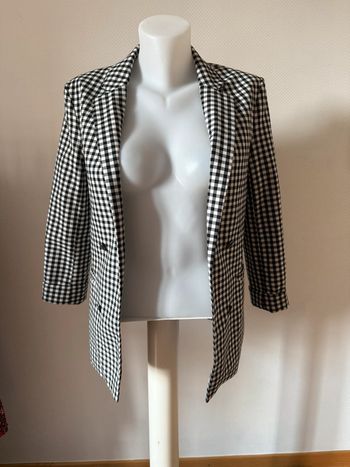 Blazer Vichy noir et blanc en très bon état taille XS new yorker