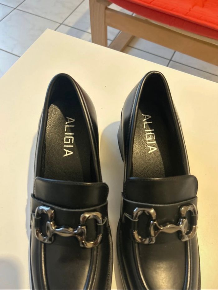 Mocassins femme Aligia noirs – Taille 38 – Neufs - photo numéro 4