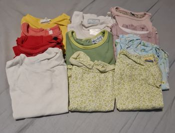 Lot de vêtements 6 mois