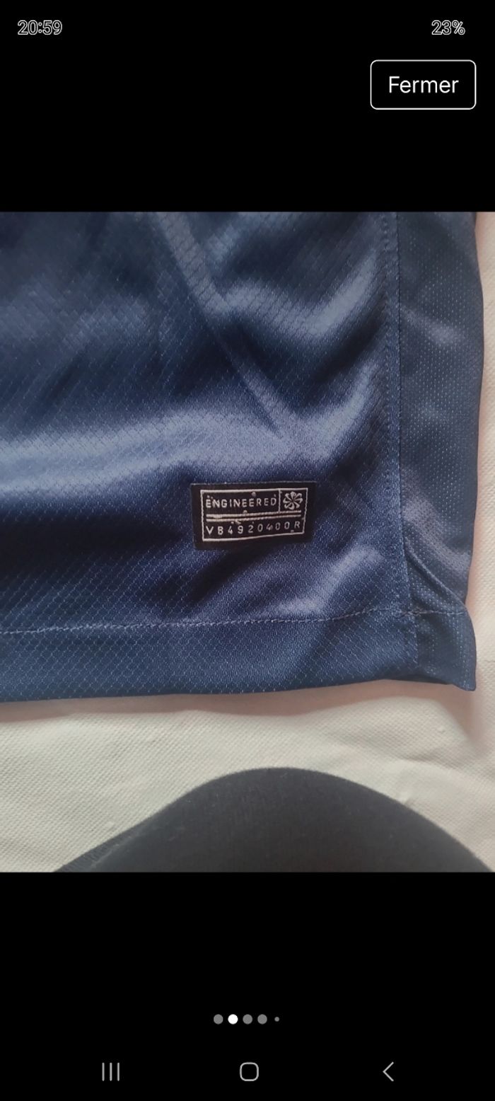 Maillot psg avec étoiles brodé