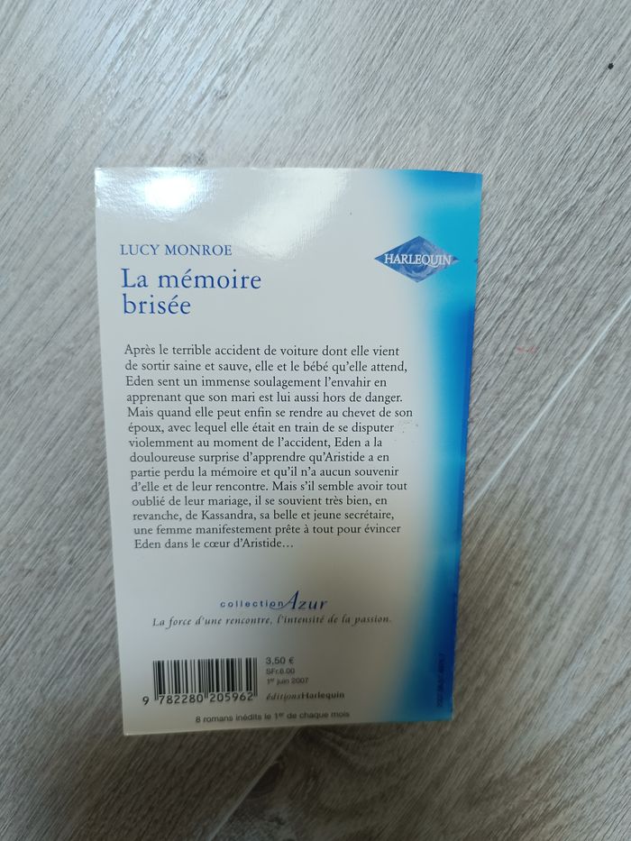 Livre Harlequin collection Azur - photo numéro 2