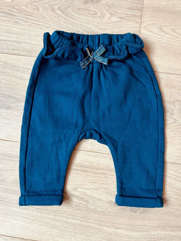 👖 Lot 4 pantalon / 6 MOIS - photo numéro 6