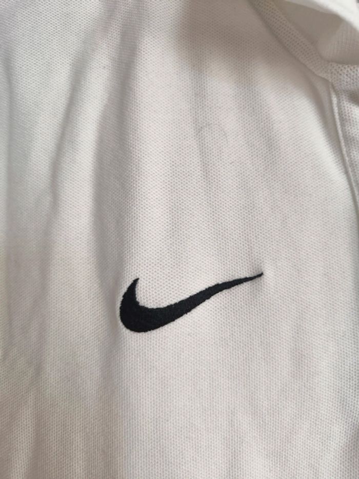Polo Nike blanc taille M - photo numéro 2