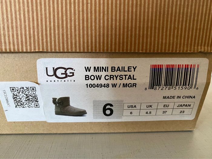 Mini UGG Swarovski taille 37 - photo numéro 13
