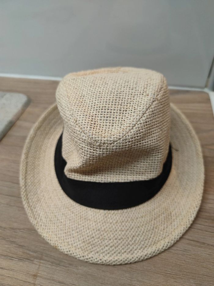 Chapeau